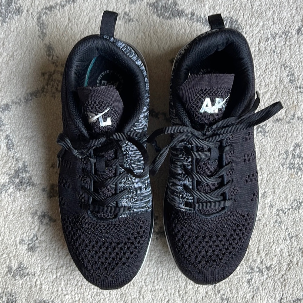 Women’s APL “techloom” sneaker